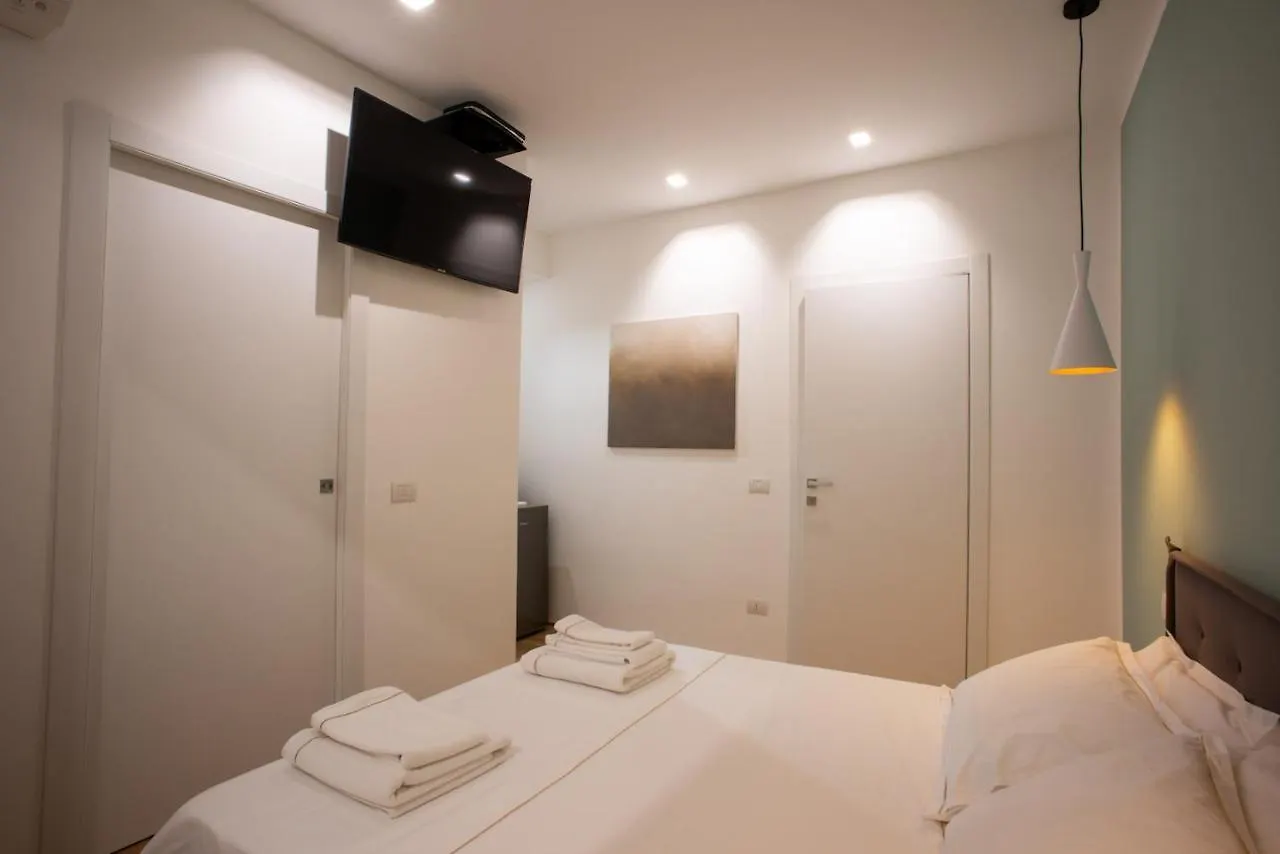 Gæstehus Bamboo Milano Sinatra Hotel