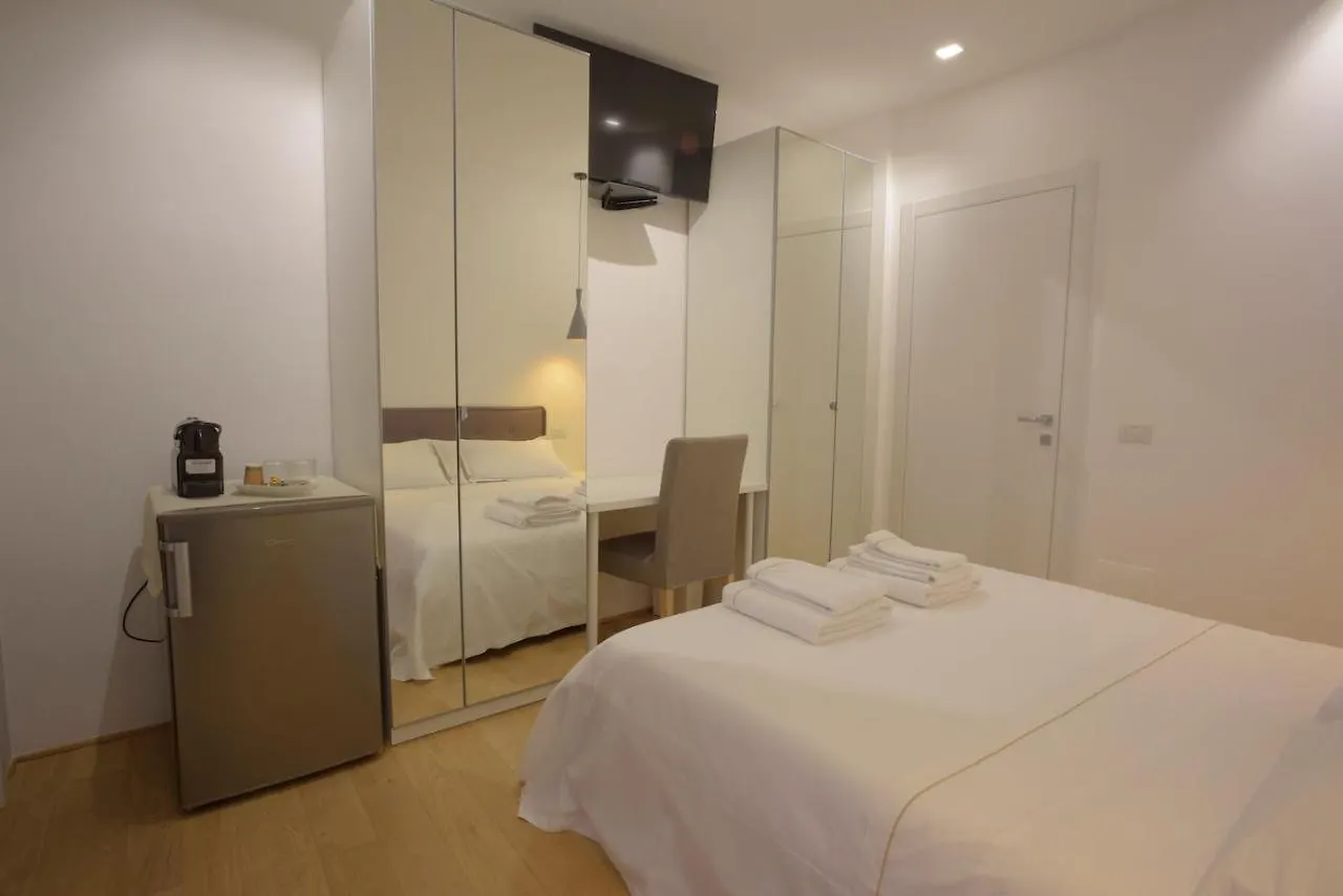 Bamboo Milano Sinatra Hotel