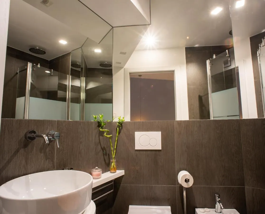 Bamboo Milano Sinatra Hotel Guest house Milan