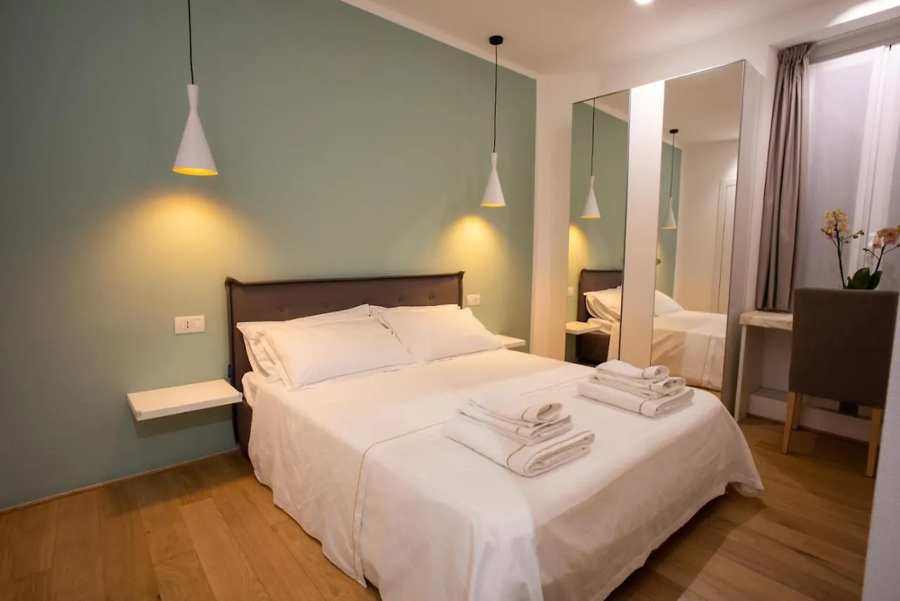 Bamboo Milano Sinatra Hotel